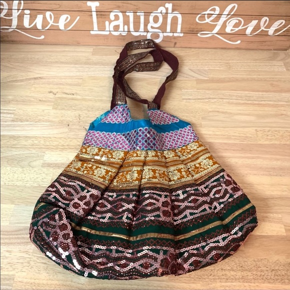 Handcrafted Boho Indian festival bag - Picture 3 of 8